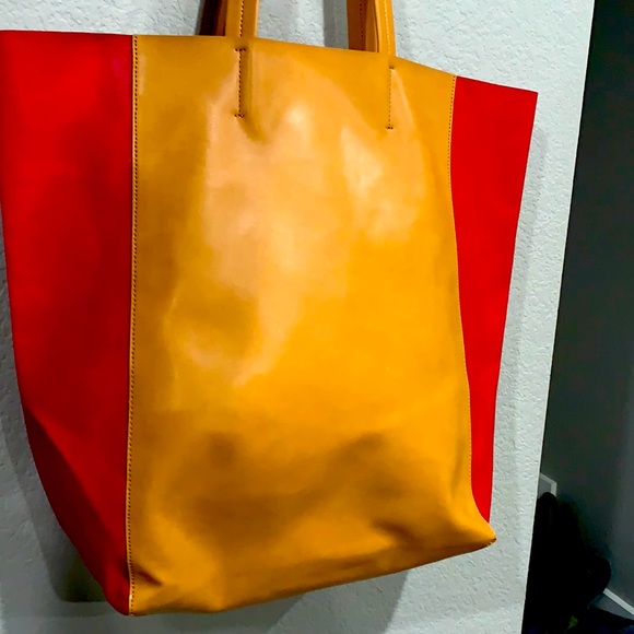 Neiman Marcus Red & Tan Leather Tote - Picture 1 of 7